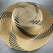 Load image into Gallery viewer, Black Stripe Wayuu Hat
