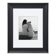 Load image into Gallery viewer, Wayuu Matriarch Framed Photo
